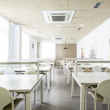 Apartmán Residencia Universitaria Resa Diagonal Barcelona