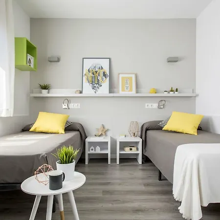 Residencia Universitaria Resa Diagonal Apartment