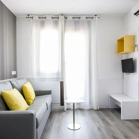 Apartment Residencia Universitaria Resa Diagonal Barcelona